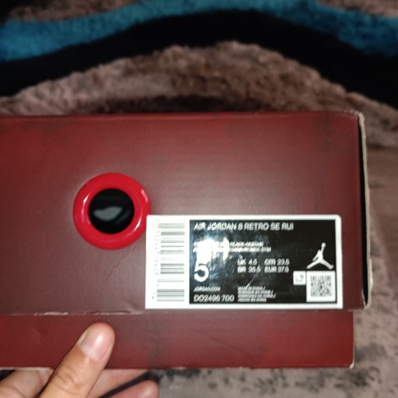 Jordan 8 Retro SE RUI - Picture 3 of 14